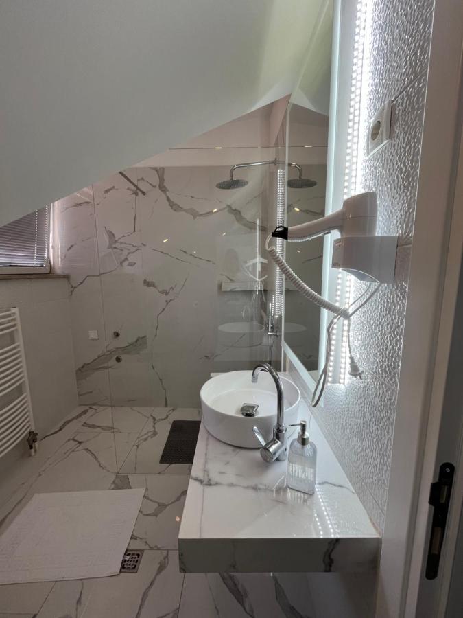 Villa Luca Free Garage Parking Sarajewo Zewnętrze zdjęcie